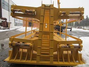 Железнодорожный контейнер для перевозки железобетонных плит