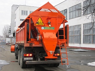 Пескосолераспределитель ОРС-08